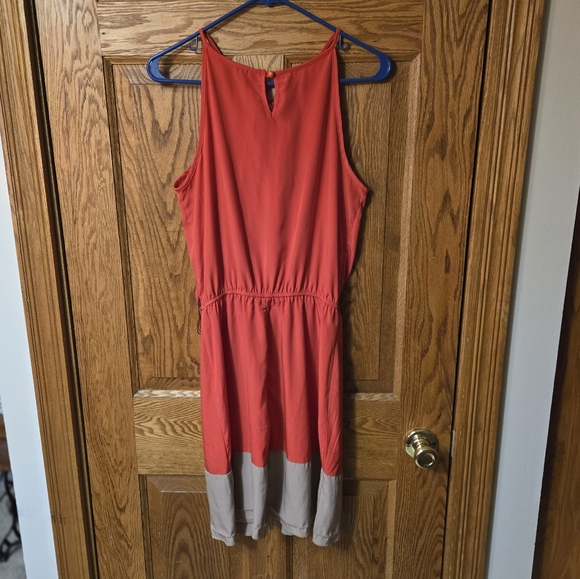 Jodi Kristopher Sleeveless Dress 💲BUNDLE AND SAVE BIG💲 - Picture 2 of 3